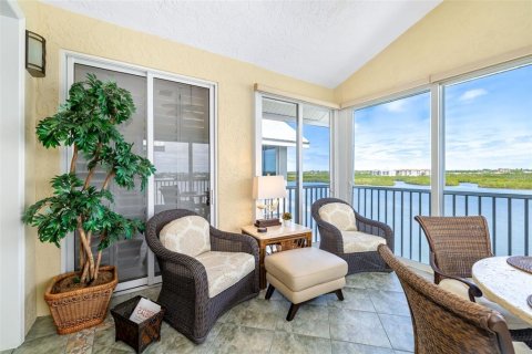 Condo in Sarasota, Florida, 2 bedrooms  № 2147800 - photo 24