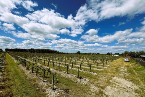 Купить коммерческую недвижимость в Майами, Флорида № 2058563 - фото 8