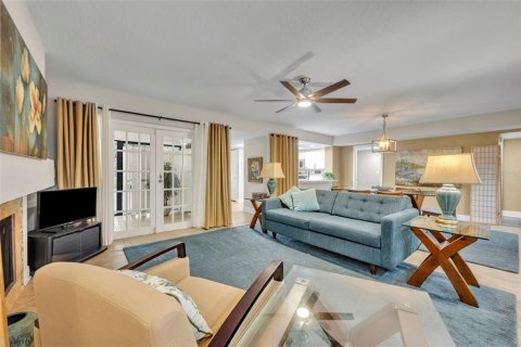 Copropriété à vendre à Maitland, Floride: 3 chambres, 142.88 m2 № 1914053 - photo 12