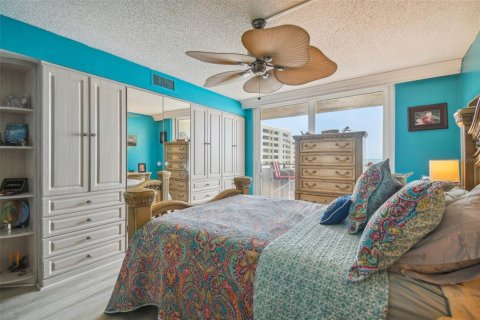 Condo in Hudson, Florida, 2 bedrooms  № 1219051 - photo 16