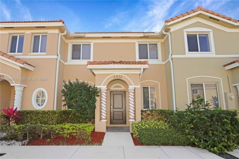 Adosado en venta en Homestead, Florida, 3 dormitorios, 120.96 m2 № 2153043 - foto 1