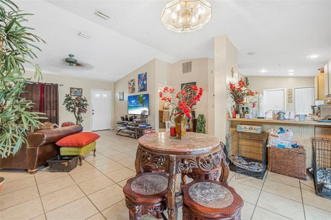 Casa en venta en Palm Coast, Florida, 3 dormitorios, 115.85 m2 № 1719329 - foto 9