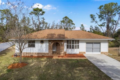 Casa en Inverness, Florida 2 dormitorios, 98.01 m2 № 2103670