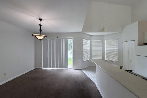 House in Homestead, Florida 4 bedrooms, 194.54 sq.m. № 2193064 - photo 3