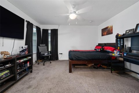 House in Orlando, Florida 5 bedrooms, 317.91 sq.m. № 2106793 - photo 24