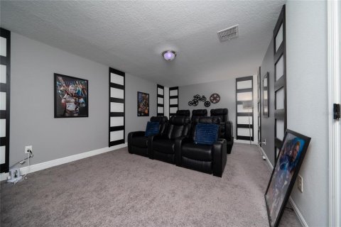 House in Orlando, Florida 5 bedrooms, 317.91 sq.m. № 2106793 - photo 28