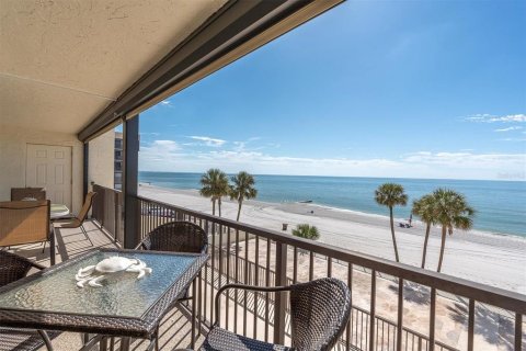 Copropriété à louer à Madeira Beach, Floride: 2 chambres, 113.81 m2 № 2212929 - photo 26
