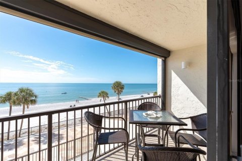 Copropriété à louer à Madeira Beach, Floride: 2 chambres, 113.81 m2 № 2212929 - photo 25