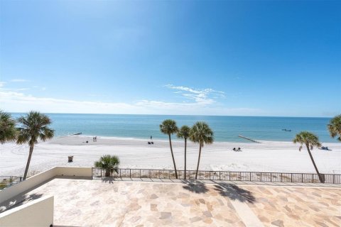 Copropriété à louer à Madeira Beach, Floride: 2 chambres, 113.81 m2 № 2212929 - photo 20