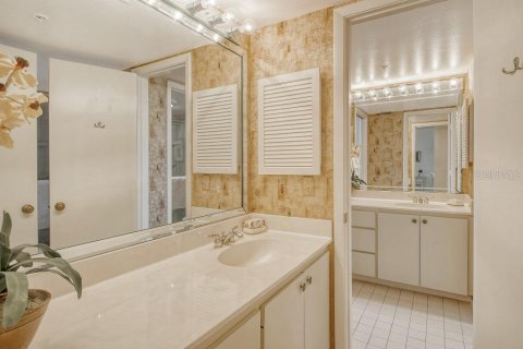 Copropriété à vendre à Longboat Key, Floride: 2 chambres, 86.68 m2 № 2201837 - photo 11