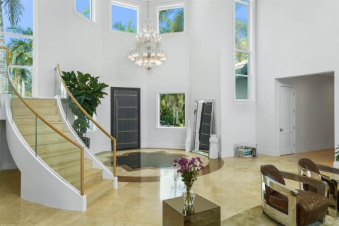 House in Wellington, Florida 5 bedrooms, 707.54 sq.m. № 2082010 - photo 7