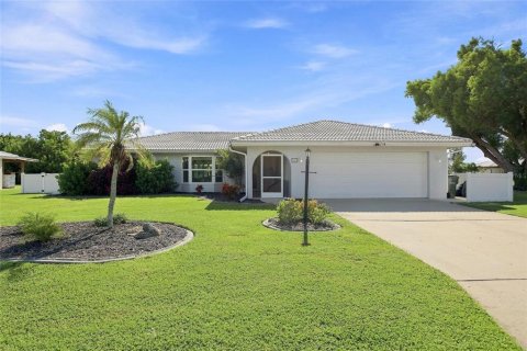 Villa ou maison à vendre à Nokomis, Floride: 3 chambres, 159.33 m2 № 2337263 - photo 4