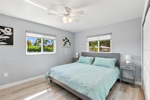 Villa ou maison à vendre à Nokomis, Floride: 3 chambres, 159.33 m2 № 2337263 - photo 28