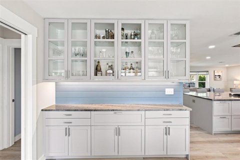 Villa ou maison à vendre à Nokomis, Floride: 3 chambres, 159.33 m2 № 2337263 - photo 15