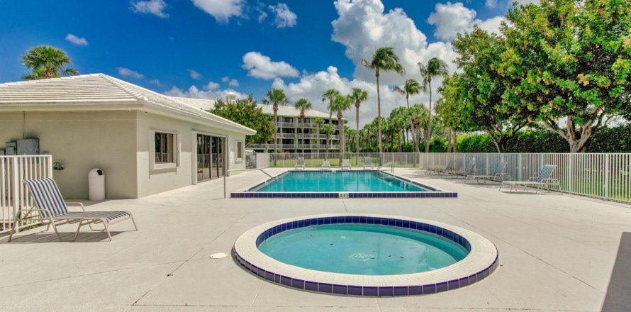 Condo à West Palm Beach, Floride, 2 chambres  № 1151523