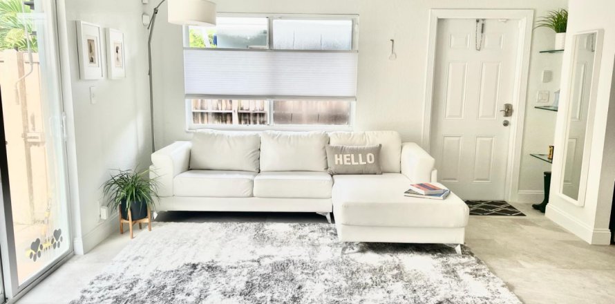 Condo in Fort Lauderdale, Florida, 2 bedrooms № 2275836