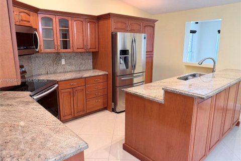 Villa ou maison à vendre à Miami, Floride: 3 chambres, 174.1 m2 № 2020824 - photo 6