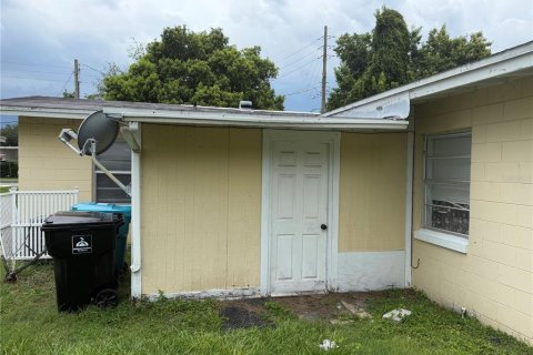 Apartment in Orlando, Florida 2 bedrooms, 74.32 sq.m. № 2210024 - photo 14
