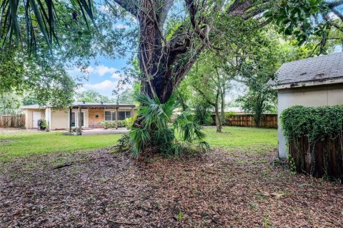 House in Belle Isle, Florida 3 bedrooms, 159.51 sq.m. № 1819284 - photo 26