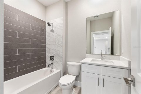 Casa en alquiler en North Port, Florida, 4 dormitorios, 159.51 m2 № 1631601 - foto 19