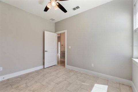Casa en alquiler en North Port, Florida, 4 dormitorios, 159.51 m2 № 1631601 - foto 17