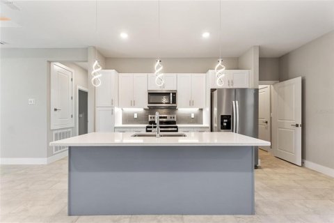 Casa en alquiler en North Port, Florida, 4 dormitorios, 159.51 m2 № 1631601 - foto 13