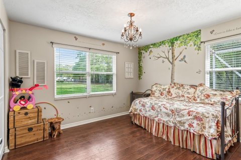 House in Ocala, Florida 6 bedrooms, 291.81 sq.m. № 2354471 - photo 18
