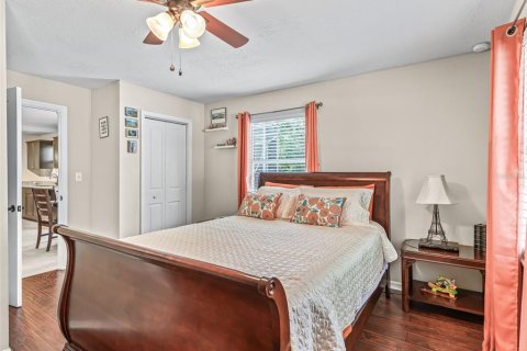 House in Ocala, Florida 6 bedrooms, 291.81 sq.m. № 2354471 - photo 19