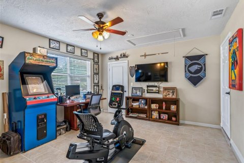 House in Ocala, Florida 6 bedrooms, 291.81 sq.m. № 2354471 - photo 24