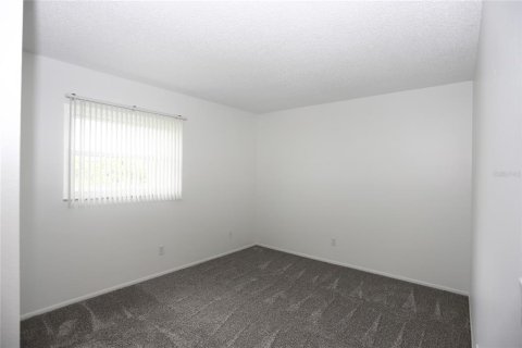 House in Seminole, Florida 4 bedrooms, 195.47 sq.m. № 1817007 - photo 20