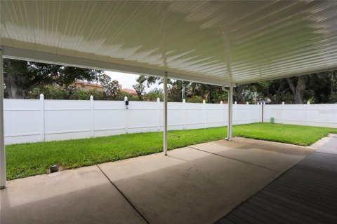 House in Seminole, Florida 4 bedrooms, 195.47 sq.m. № 1817007 - photo 25