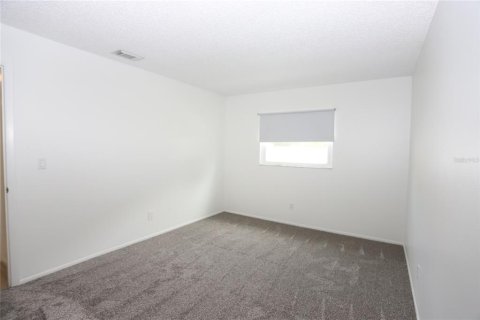 House in Seminole, Florida 4 bedrooms, 195.47 sq.m. № 1817007 - photo 18