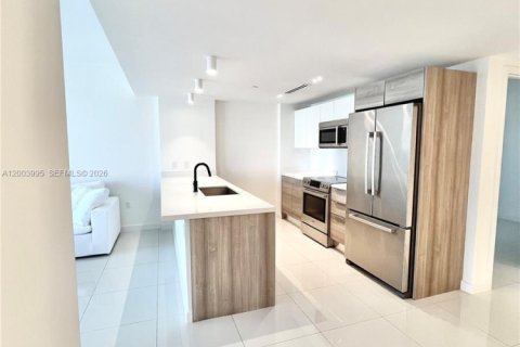 Condo in Bay Harbor Islands, Florida, 2 bedrooms  № 2068645 - photo 7