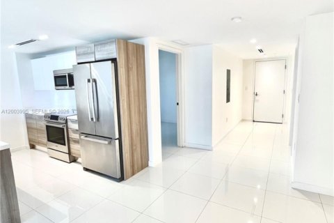 Condo in Bay Harbor Islands, Florida, 2 bedrooms  № 2068645 - photo 6