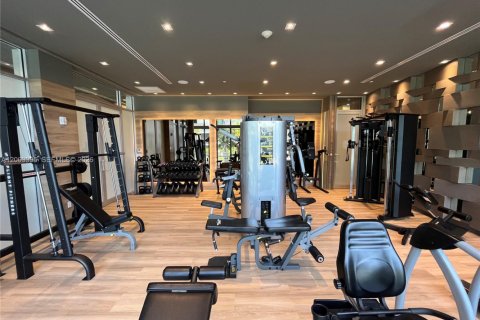 Condo in Bay Harbor Islands, Florida, 2 bedrooms  № 2068645 - photo 28