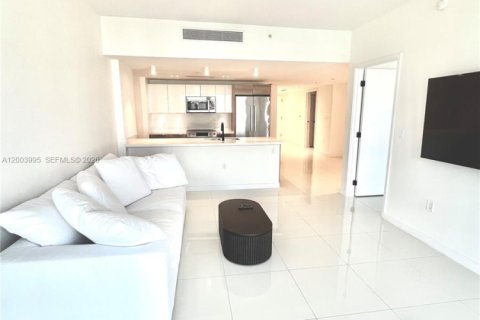 Condo in Bay Harbor Islands, Florida, 2 bedrooms  № 2068645 - photo 8