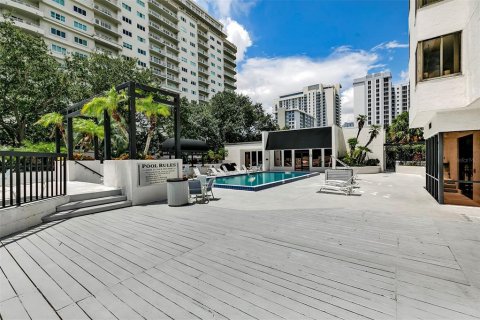Condominio en alquiler en Orlando, Florida, 2 dormitorios, 265.33 m2 № 1661812 - foto 5