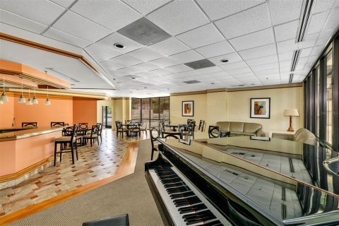 Condominio en alquiler en Orlando, Florida, 2 dormitorios, 265.33 m2 № 1661812 - foto 30