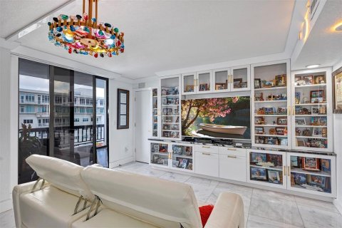 Condominio en alquiler en Orlando, Florida, 2 dormitorios, 265.33 m2 № 1661812 - foto 20
