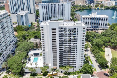 Condominio en alquiler en Orlando, Florida, 2 dormitorios, 265.33 m2 № 1661812 - foto 14