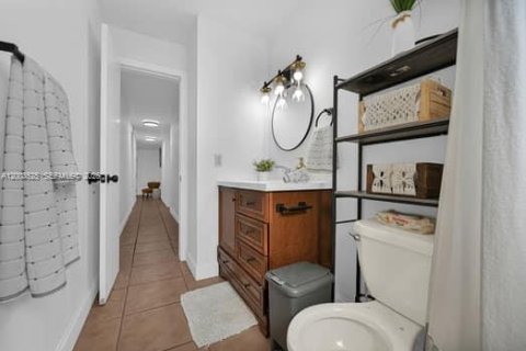 Купить виллу или дом в Майами, Флорида 4 спальни, 242.1м2, № 2069097 - фото 26