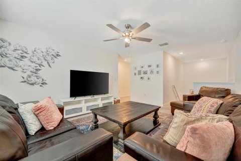 Casa en venta en San Antonio, Florida, 5 dormitorios, 269.04 m2 № 1907031 - foto 28
