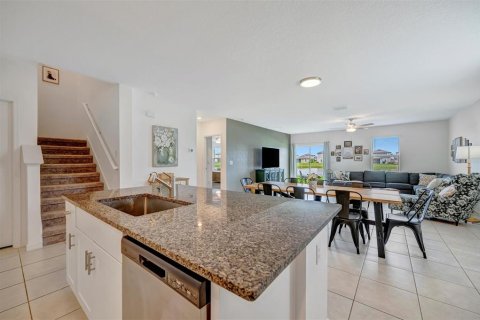Casa en venta en San Antonio, Florida, 5 dormitorios, 269.04 m2 № 1907031 - foto 12