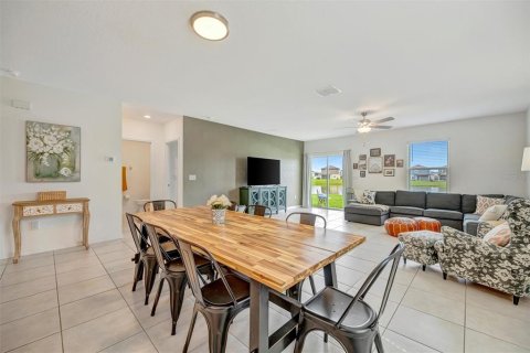 Casa en venta en San Antonio, Florida, 5 dormitorios, 269.04 m2 № 1907031 - foto 21