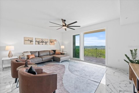 Condo in Merrit Island, Florida, 3 bedrooms  № 1283220 - photo 15
