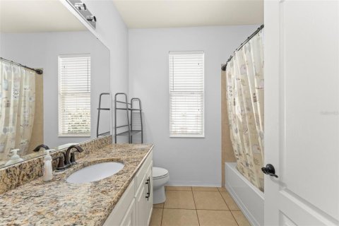 House in Winter Park, Florida 4 bedrooms, 171.22 sq.m. № 1813288 - photo 8
