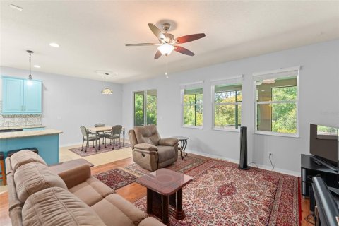 House in Winter Park, Florida 4 bedrooms, 171.22 sq.m. № 1813288 - photo 24