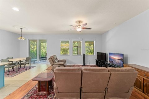 House in Winter Park, Florida 4 bedrooms, 171.22 sq.m. № 1813288 - photo 22