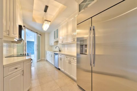 Copropriété à vendre à Miami, Floride: 2 chambres, 163.79 m2 № 2257498 - photo 27