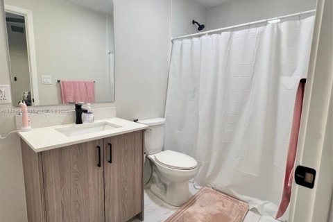 Купить таунхаус в Хомстед, Флорида 4 спальни, 129.88м2, № 1855109 - фото 8